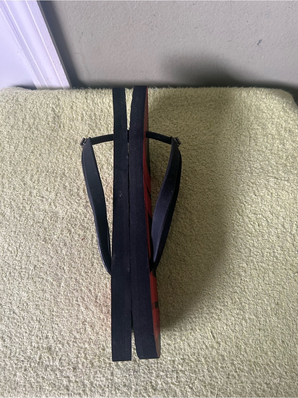 NWOT Coach Alyssa Women’s Black Red Pattern Flip Flops Slide Sandal Sz 11 - Picture 9 of 11